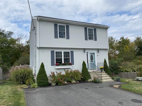 39 Heritage Ct, Fall River, MA 02721 photo 1