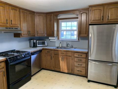 547 Plumtree Rd, Springfield, MA 01118 photo 10