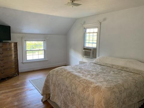 547 Plumtree Rd, Springfield, MA 01118 photo 14