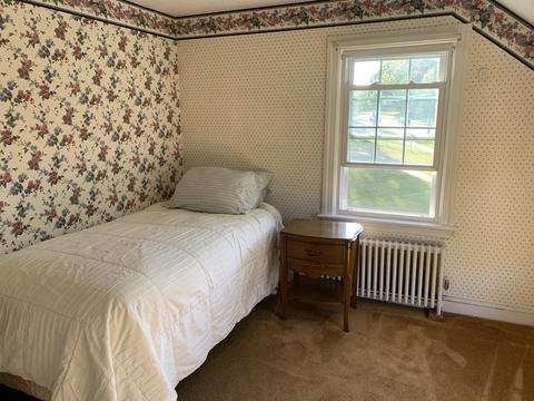 547 Plumtree Rd, Springfield, MA 01118 photo 16