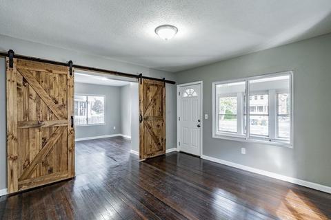 382 Page Blvd, Springfield, MA 01104 photo 6
