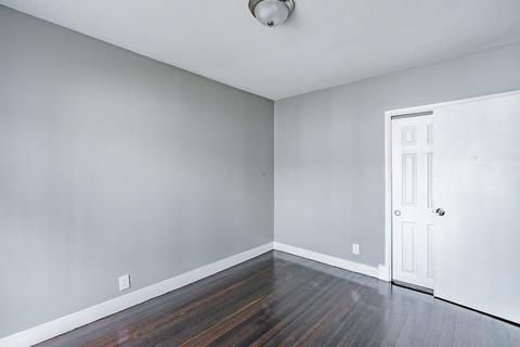 382 Page Blvd, Springfield, MA 01104 photo 13