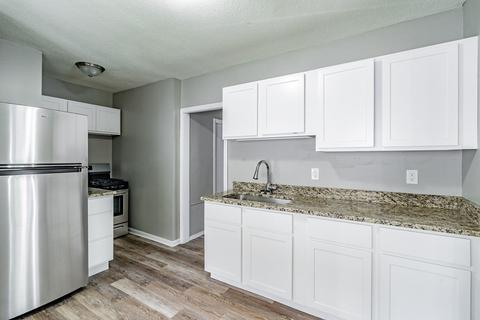382 Page Blvd, Springfield, MA 01104 photo 8