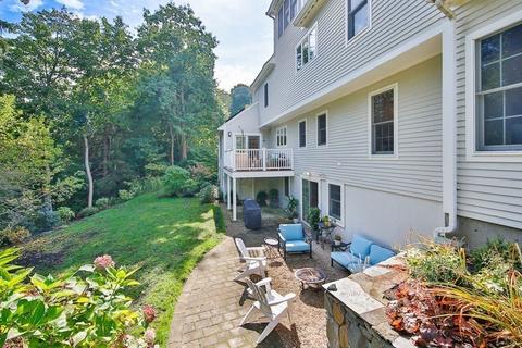 32 Pickman Rd, Beverly, MA 01915 photo 35