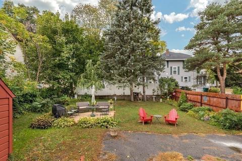 43 Berkeley Ave, Lowell, MA 01852 photo 25