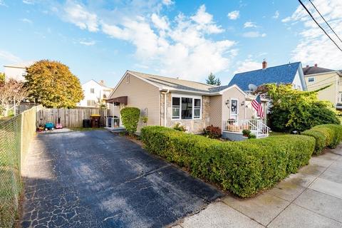 16 Buckley St, Fall River, MA 02723 photo 4
