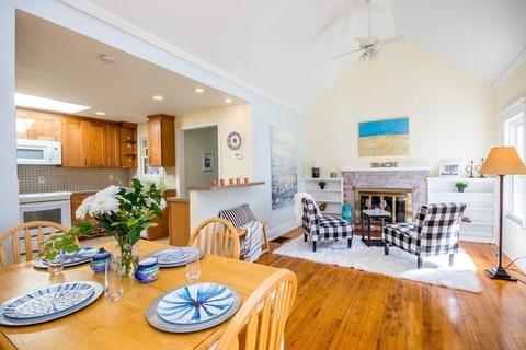 4 Forest St, Wareham, MA 02558 photo 6