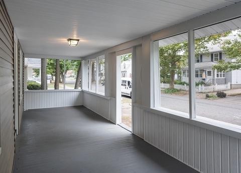 50 Powell Ave, Springfield, MA 01118 photo 4
