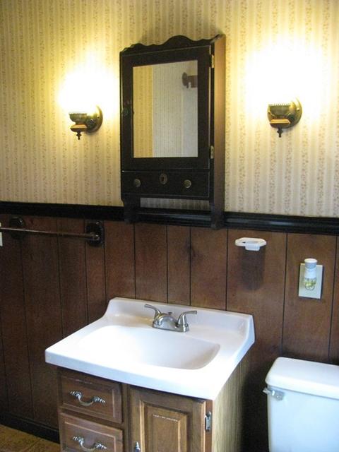 136 Manning St, Chicopee, MA 01020 photo 11