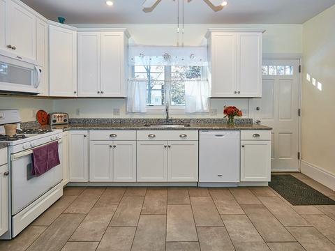 571 Herman St, Fall River, MA 02720 photo 14