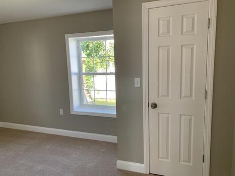 540 Hicks St, Fall River, MA 02724 photo 14