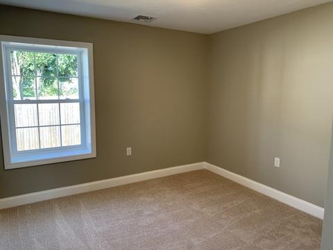 540 Hicks St, Fall River, MA 02724 photo 12