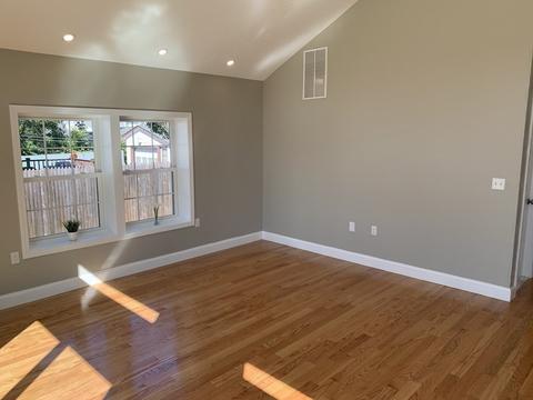540 Hicks St, Fall River, MA 02724 photo 8