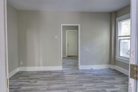 143 Marion St, Springfield, MA 01109 photo 3