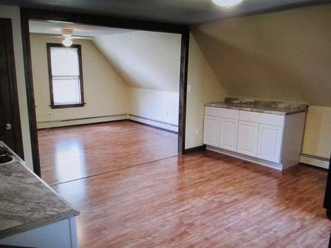 80 Baker, Gardner, MA 01440 photo 2