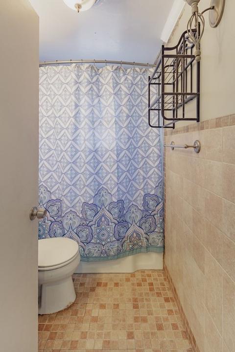 568 Weetamoe St, Fall River, MA 02720 photo 18