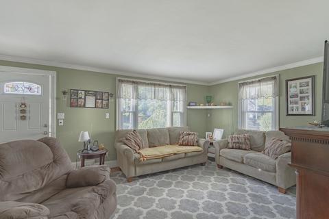 568 Weetamoe St, Fall River, MA 02720 photo 14