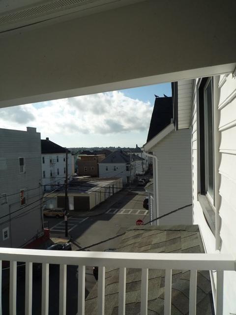 96 Canonicus St, Fall River, MA 02723 photo 40