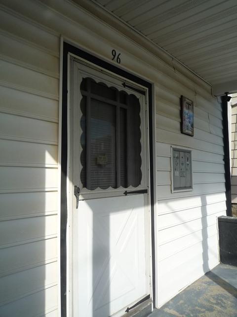 96 Canonicus St, Fall River, MA 02723 photo 2