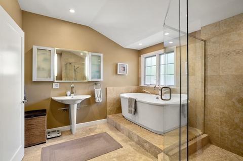 40 Pacella Dr, Dedham, MA 02026 photo 18