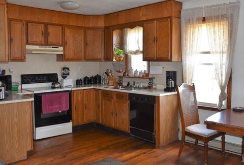 47 Upland Ave, Webster, MA 01570 photo 7