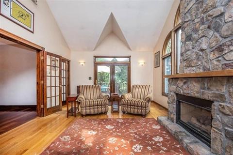 76 Reed St, Dedham, MA 02026 photo 8