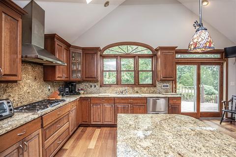 76 Reed St, Dedham, MA 02026 photo 22