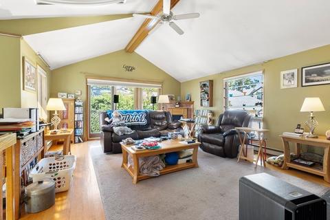 59 Purchase St, Danvers, MA 01923 photo 10