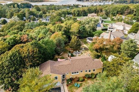 12 Holly St, Gloucester, MA 01930 photo 26