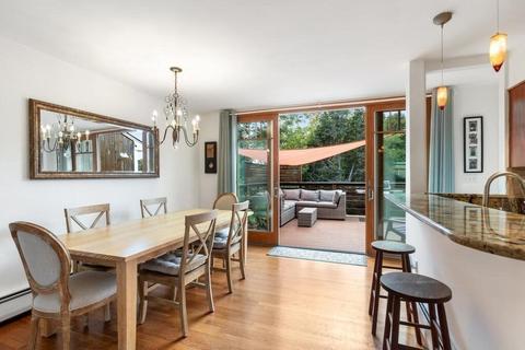 12 Holly St, Gloucester, MA 01930 photo 6