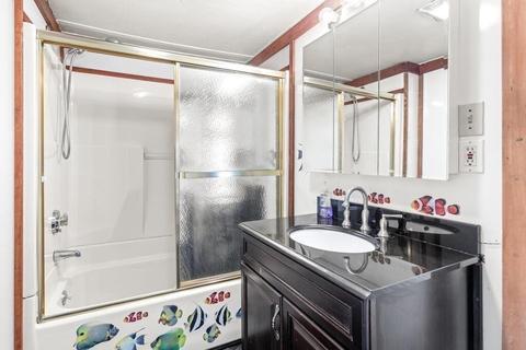 7 Herrick Ct, Gloucester, MA 01930 photo 12