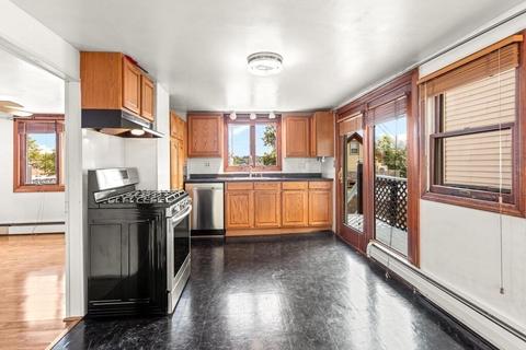 7 Herrick Ct, Gloucester, MA 01930 photo 5