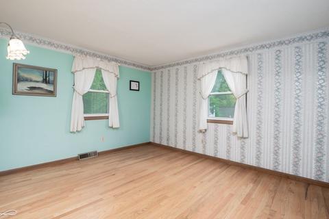 135 Garnet St, Springfield, MA 01129 photo 20