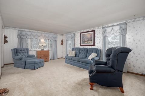 135 Garnet St, Springfield, MA 01129 photo 13