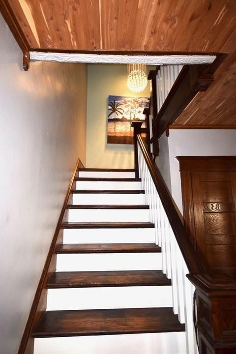 74 Lyndale St, Springfield, MA 01108 photo 3