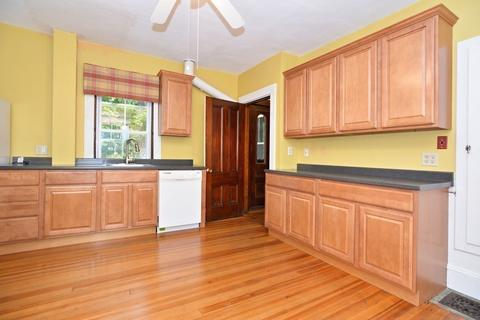 76 Chapman St, Canton, MA 02021 photo 10