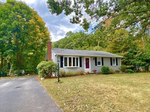 96 Williams St, Mansfield, MA 02048 photo 2