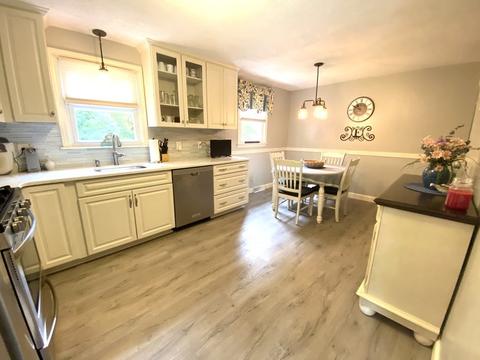 96 Williams St, Mansfield, MA 02048 photo 4