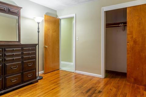 137 Gardens Dr, Springfield, MA 01119 photo 11