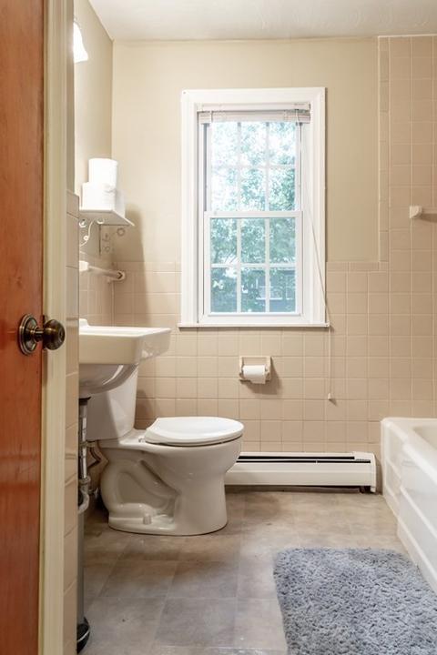 137 Gardens Dr, Springfield, MA 01119 photo 10