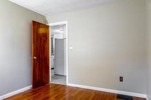 137 Gardens Dr, Springfield, MA 01119 photo 15