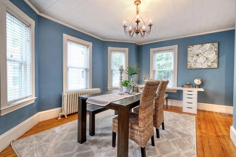 89 Washington, Reading, MA 01867 photo 6
