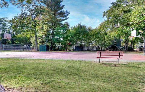 89 Washington, Reading, MA 01867 photo 37