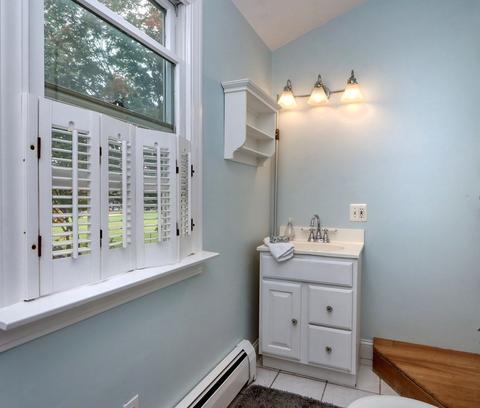 89 Washington, Reading, MA 01867 photo 25