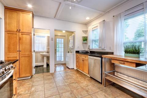 89 Washington, Reading, MA 01867 photo 8