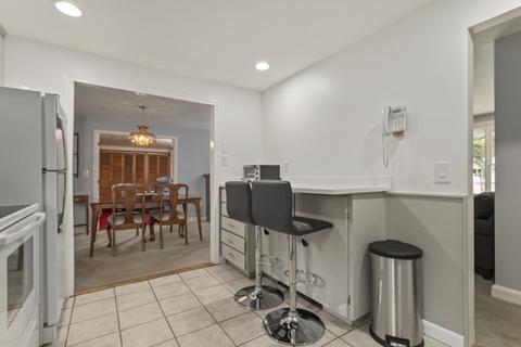 4 Wellesley Rd, Danvers, MA 01923 photo 14