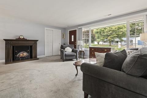4 Wellesley Rd, Danvers, MA 01923 photo 11