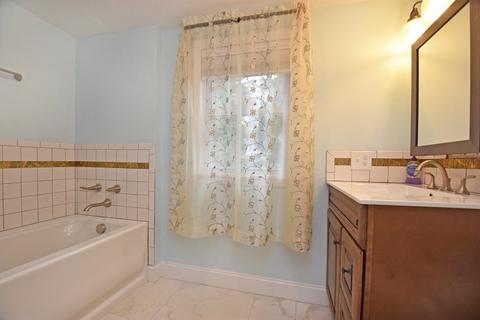 22 Benjamin Rd, Worcester, MA 01602 photo 15