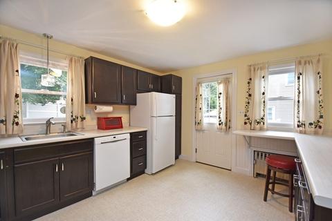 22 Benjamin Rd, Worcester, MA 01602 photo 8