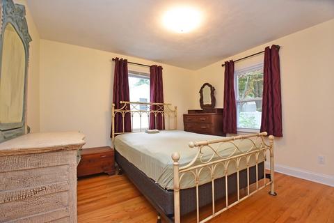 22 Benjamin Rd, Worcester, MA 01602 photo 10